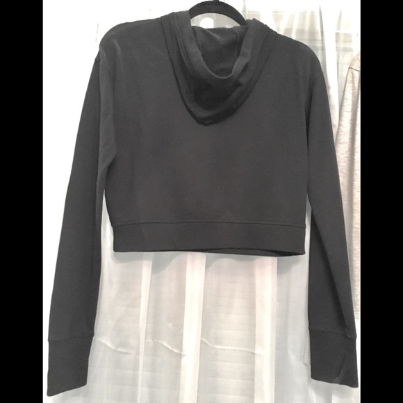 Set of 2 - Victoria’s Secret Sport Cropped Hoodies - Picture 5 of 10